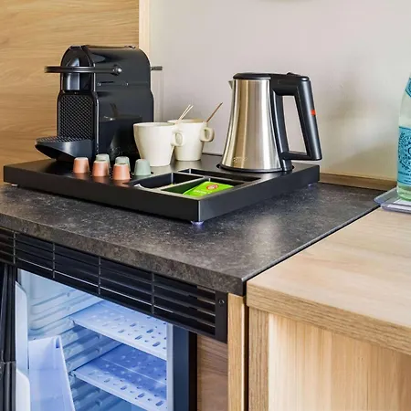 Ramada Encore By Wyndham Messe 3*