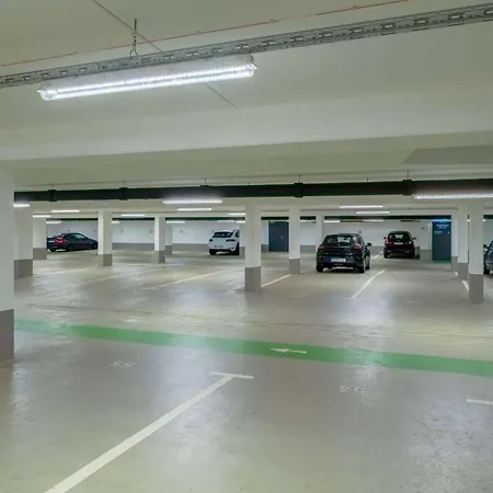 酒店 Ramada Encore By Wyndham Messe 3*