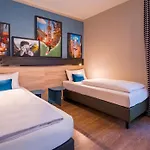 Ramada Encore By Wyndham Messe Otel 3*