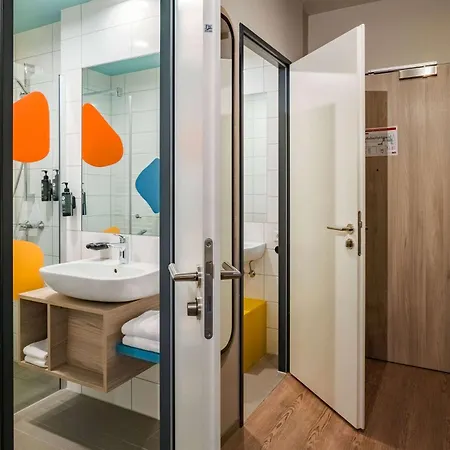 Ramada Encore By Wyndham Messe Hotel 3*