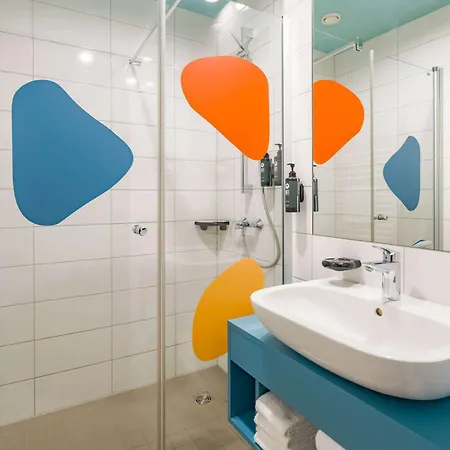 Отель Ramada Encore By Wyndham Messe 3*
