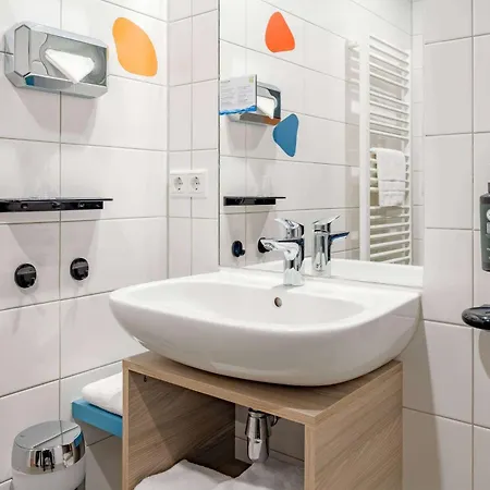 Отель Ramada Encore By Wyndham Messe 3*