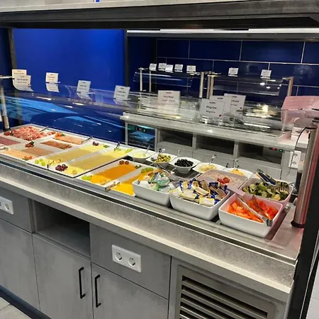 Ramada Encore By Wyndham Messe Hotel 3*