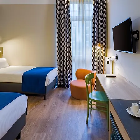Hotel Ramada Encore By Wyndham Messe Monachium