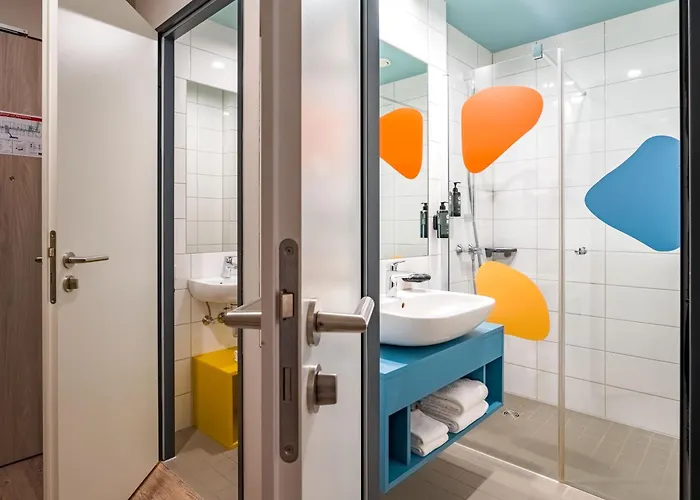 Ramada Encore By Wyndham Messe 3*