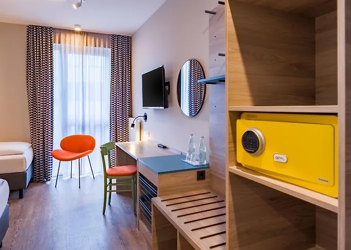 Ramada Encore By Wyndham Messe Hotel