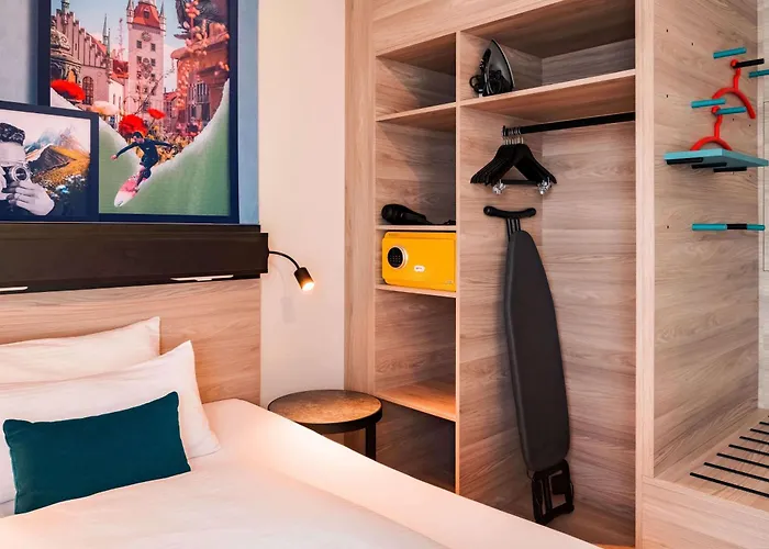Ramada Encore By Wyndham Messe فندق 3*