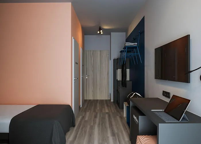 Ramada Encore By Wyndham Messe 3* München